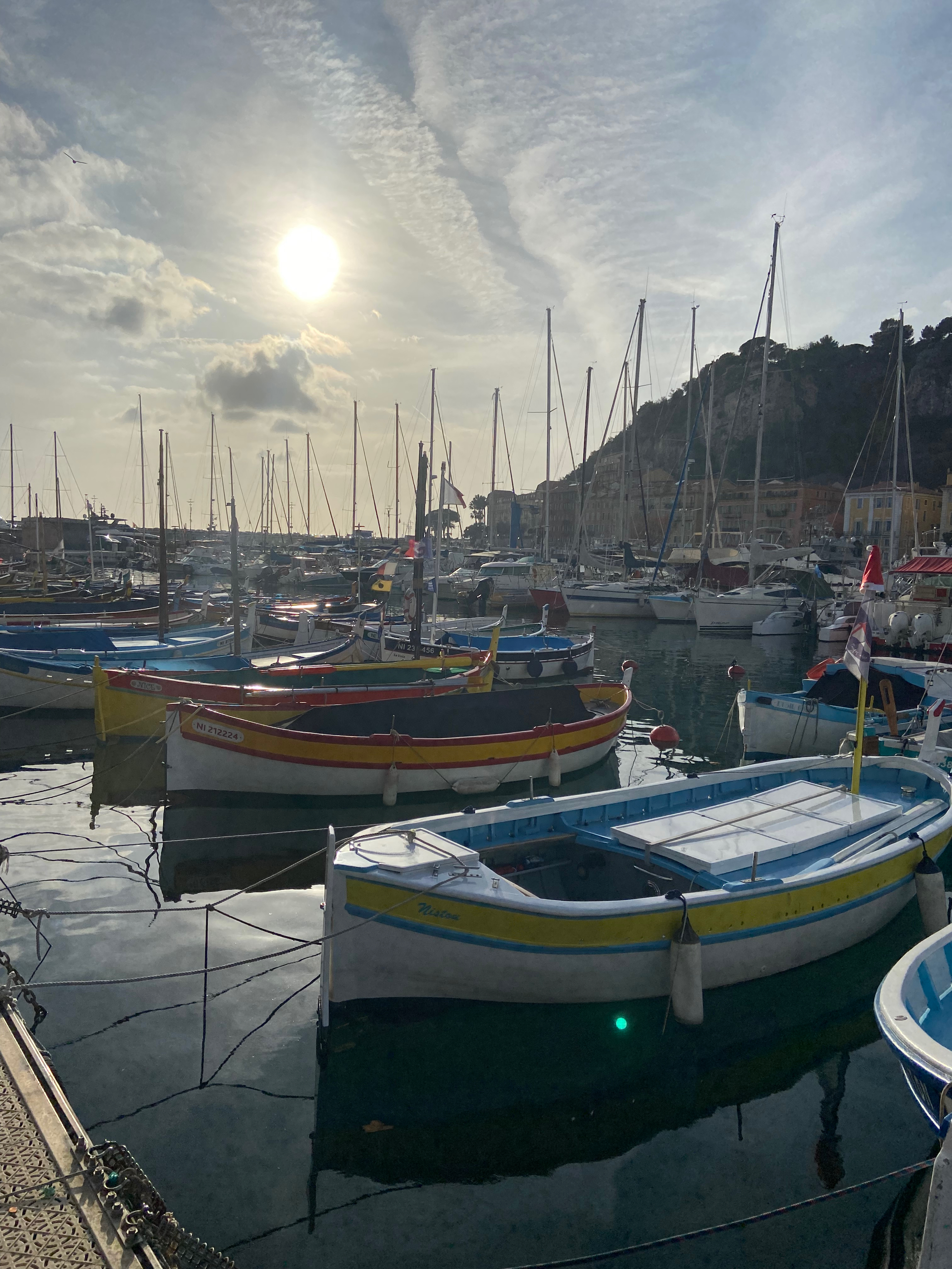 Veneitä Nizzassa.